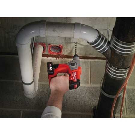 Trapano avvitatore a percussione Fuel Milwaukee M12 CPD-602X batterie 6 Ah 