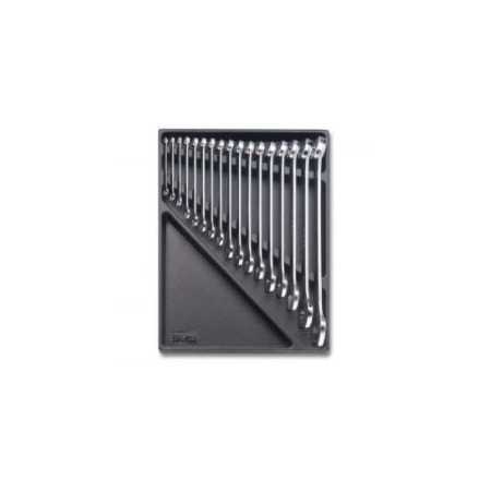 TERMOFORMATO CON 17 UTENSILI ART. T01