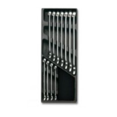 Termoformato con 11 utensili Art. T13