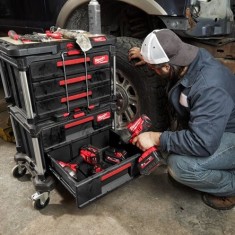 PACKOUT™ ULTIMATE SET MILWAUKEE 2