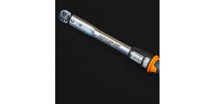 Chiave dinamometrica a scatto Zero-Reset per serraggi destrorsi Beta 666/2