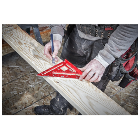 SQUADRA TRIANGOLARE PER COPERTURE 180mm