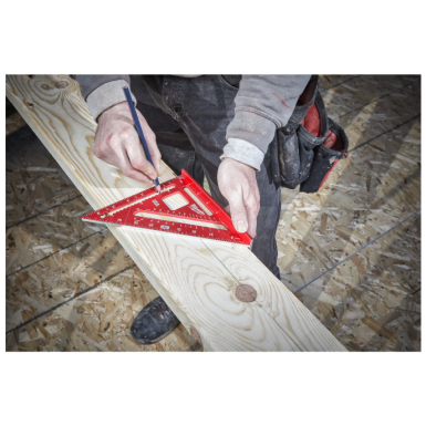 SQUADRA TRIANGOLARE PER COPERTURE 180mm