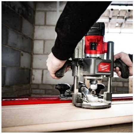 FRESATRICE M18 FUEL™ CON PINZA 12 MM M18 FR12KIT-0P