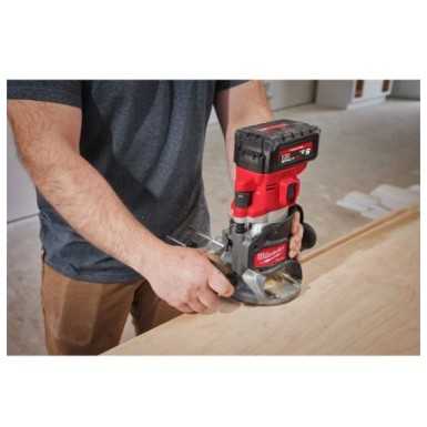 FRESATRICE M18 FUEL™ CON PINZA 12 MM M18 FR12KIT-0P