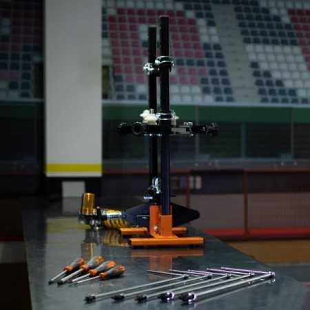 Smonta Ammortizzatori Posteriori E Forcelle Anteriori Dei Motocicli - Beta 3072N