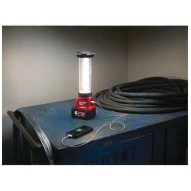 Lanterna M18 LL-0 18V con presa USB per ricarica 700 lumen