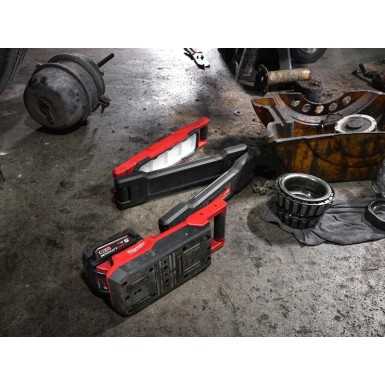Lampada sottoscocca Milwaukee M18 ABL-0 0-2500 lumen per mezzi pesanti