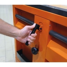 Postazione di lavoro mobile MaxiTank C30M Beta 2