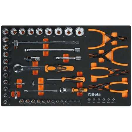 Combinazione Beta arredo officina RSC50 2.0 D/224UT