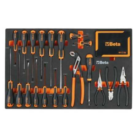 Combinazione Beta arredo officina RSC50 2.0 D/224UT