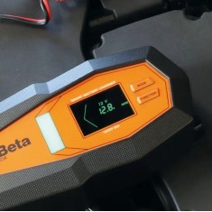 Caricabatterie elettronico 12-24V multifunzione 1498H/8A Beta 2