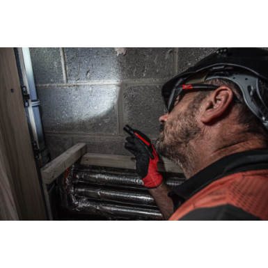 Torcia compatta 500L con batteria interna ricaricabile USB IR FL500