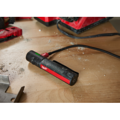 Torcia compatta 500L con batteria interna ricaricabile USB IR FL500