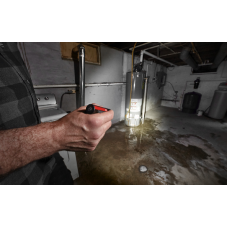 Torcia compatta 500L con batteria interna ricaricabile USB IR FL500