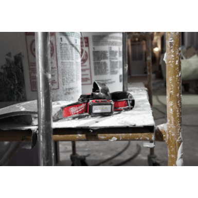 Lampada frontale 600L ricaricabile con USB L4 HLRP-301