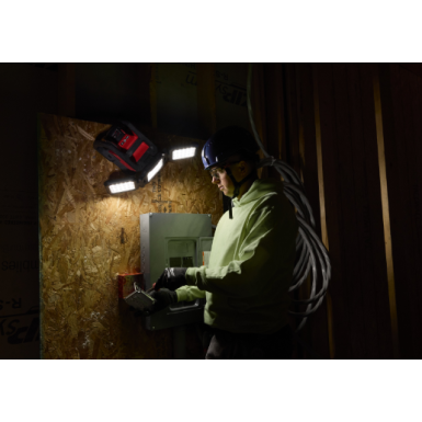 Faro LED da cantiere M18™ con 3 teste multidirezionali batteria/corrente M18 MDTL-0