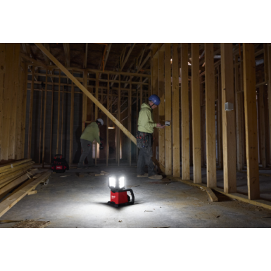 Faro LED da cantiere M18™ con 3 teste multidirezionali batteria/corrente M18 MDTL-0