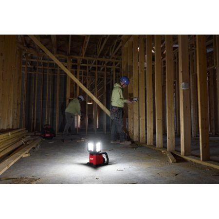Faro LED da cantiere M18™ con 3 teste multidirezionali batteria/corrente M18 MDTL-0
