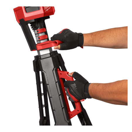 Torre faro LED multidirezionale con treppiede M18™ 2.800 lumen M18 SAL2-0