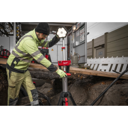 Torre faro LED multidirezionale con treppiede M18™ 2.800 lumen M18 SAL2-0