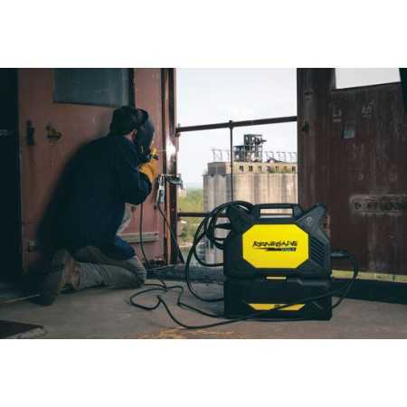 Renegade VOLT ES 200i Saldatrice elettrodo alimentata a batteria Esab