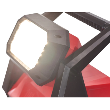 Faro Led ad elevate prestazioni M18 4000 lumen