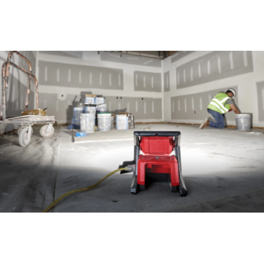 Faro Led ad elevate prestazioni M18 4000 lumen