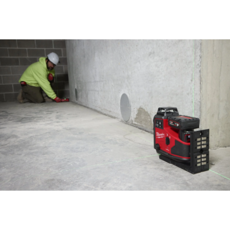 Laser lineare Verde M12™ a 3 linee 360° con auto allineamento M12 A3PLO-401C