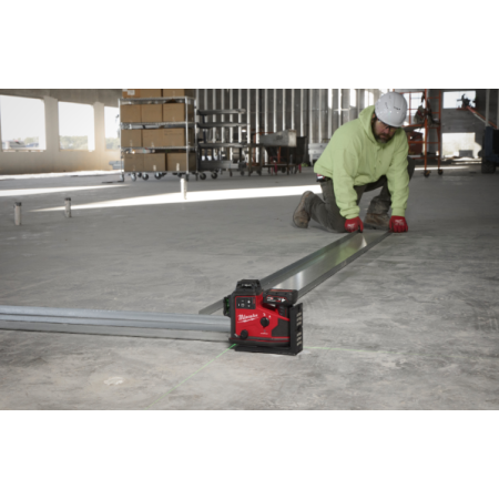 Laser lineare Verde M12™ a 3 linee 360° con auto allineamento M12 A3PLO-401C