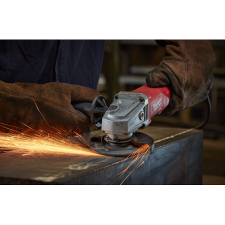 SMERIGLIATRICE MILWAUKEE AG 13-125 XSPD