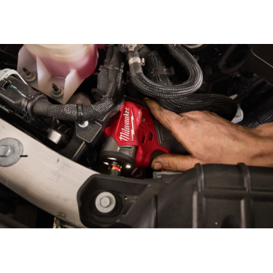 Avvitatore ad impulsi super compatto con attacco quadro 3/8˝ M12 FUEL™ con anello di frizione M12 FSCIWF38-252X