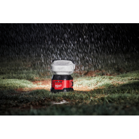 Faro LED M18™ a lunga distanza direzionabile da remoto M18 URSL-0