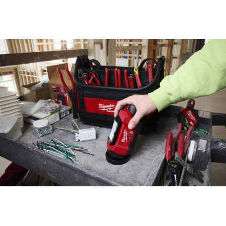 Faro LED ruotabile M12™ PACKOUT™ con Power Bank M12 ALIP-0