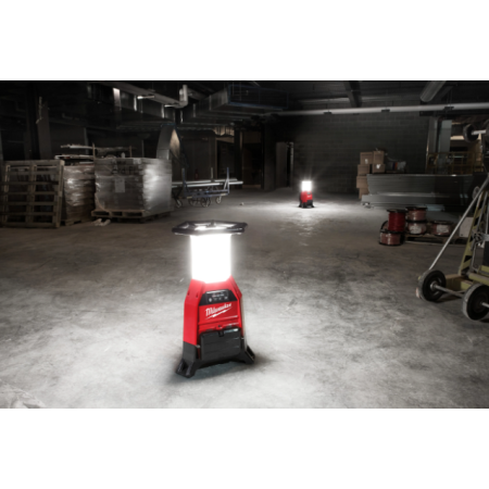 Lanterna LED da terra M18™ ONE-KEY™ e caricabatterie Batteria/Corrente M18 ONESLDP-0