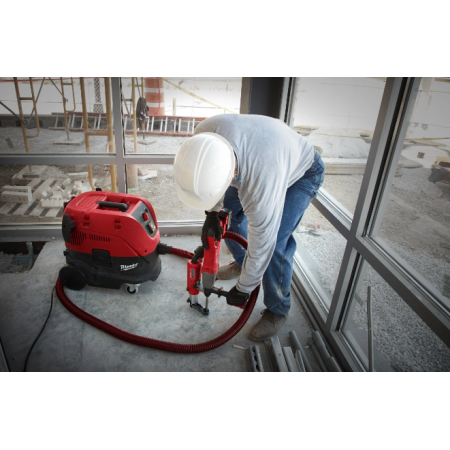 Aspiratore Milwaukee AS 30LAC 30L classe L con pulizia filtro automatica