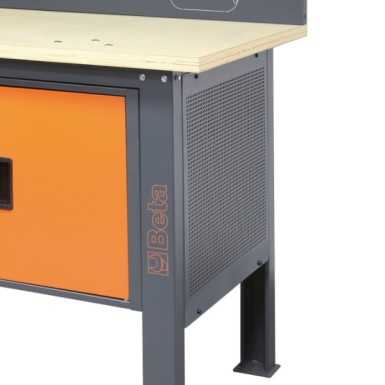 Pannello forato laterale per banchi componibili C58BC BETA C58PFL