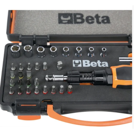 Assortimento 1 giravite dinamometrico, 8 chiavi a bussola esagonali, 20 inserti e 2 accessori Beta 584/C31