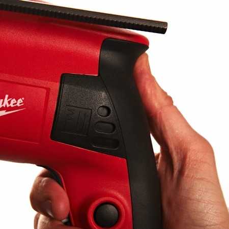 DE 13 RP TRAPANO ROTATIVO A UNA VELOCITA' DA 630W