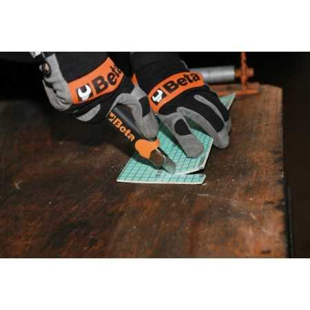 TAGLIERINO BIMATERIALE CON LAMA 18MM BETA ART. 1771BM