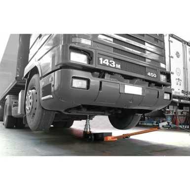 SOLLEVATORE OLEOPNEUMATICO DA 13 A 70T 3067/70-13T